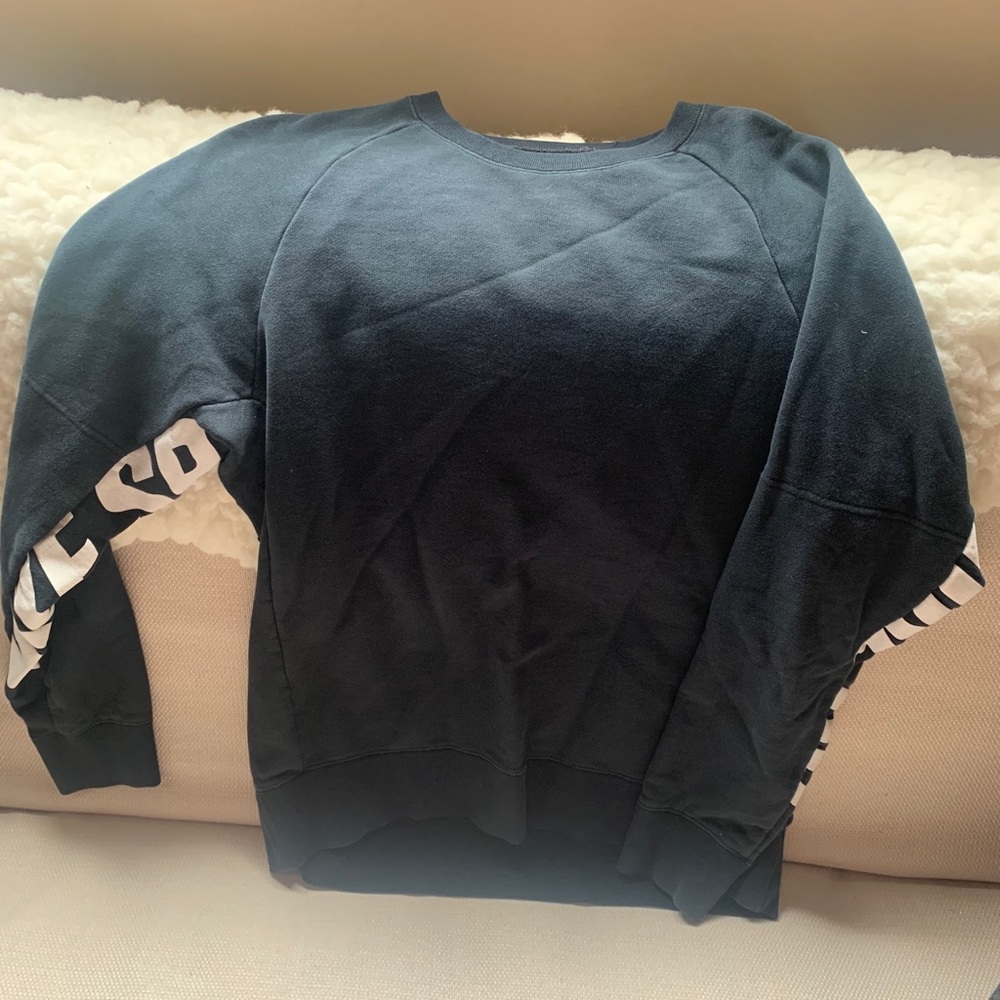 Men’s Nike crew neck
